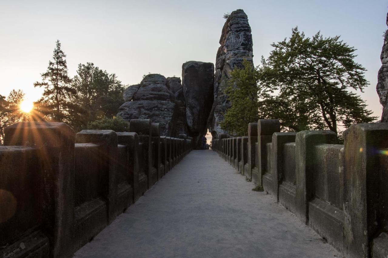 Pilgrims Inn Kreischa Esterno foto